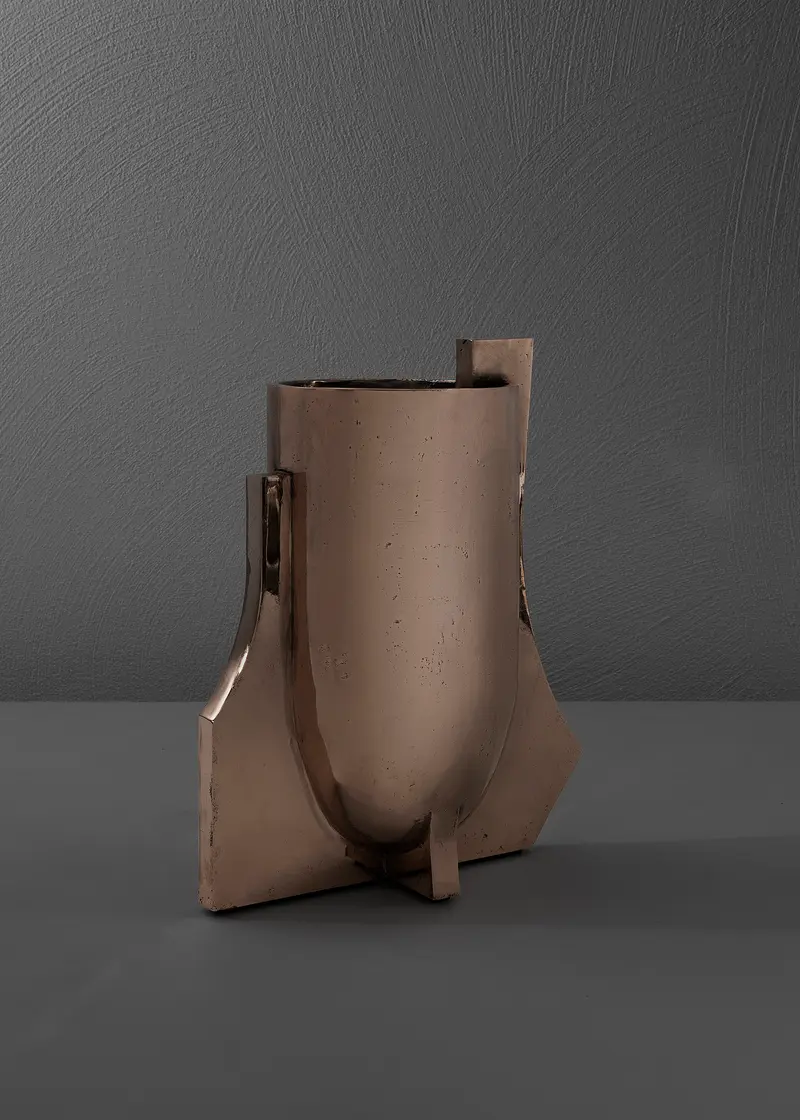 Case obj.7 - Vase