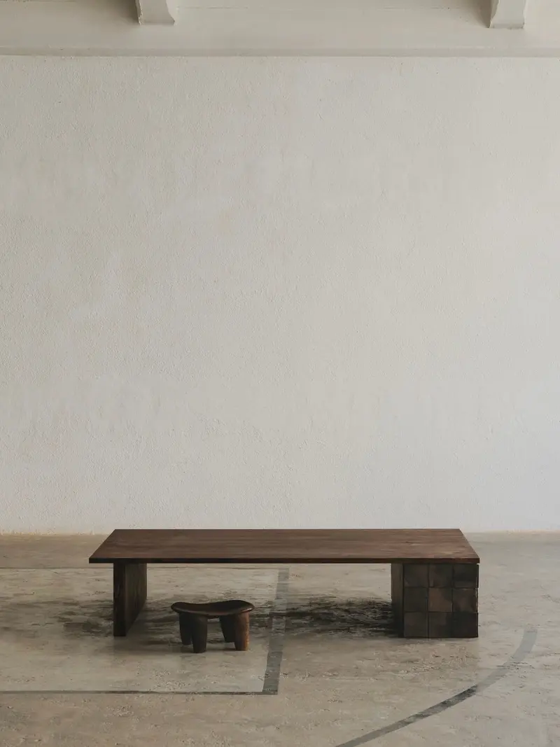 Cosmos Table