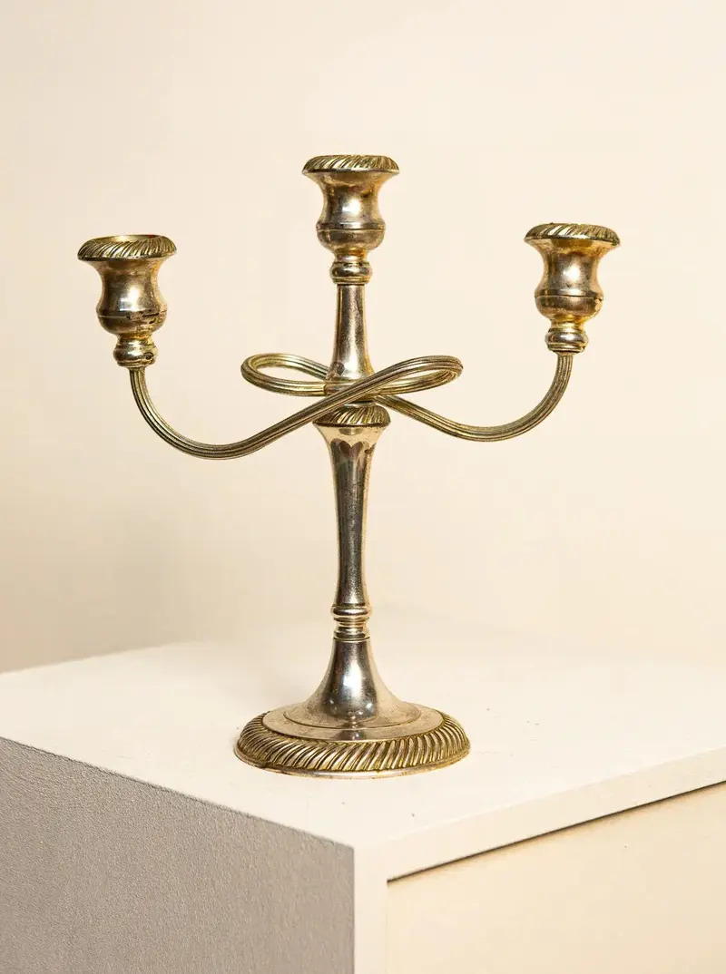 Knot Candlestick 60's