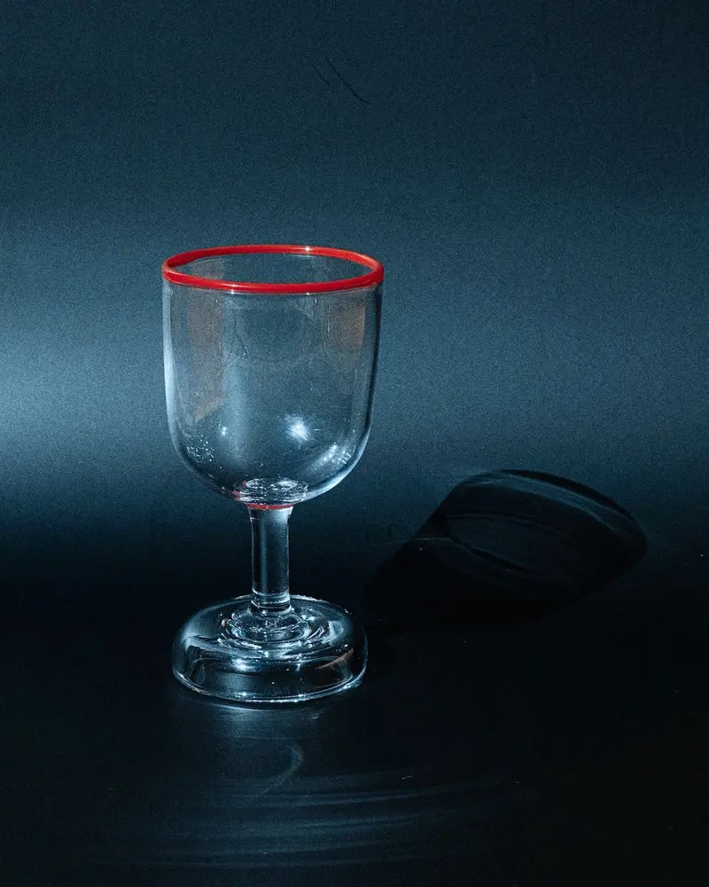 TOM GOBLET